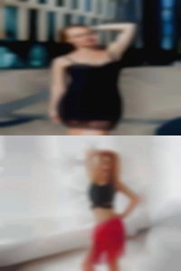 Old and wrinkly nude woman on cruise Australia ship